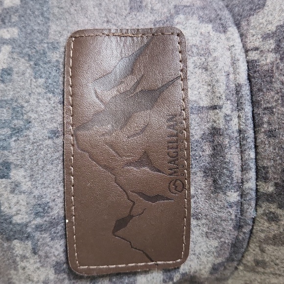 Magellan Outdoors Digital Camouflage Wool Cap, EUC, Non smoking home - Picture 7 of 7